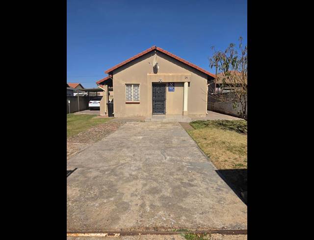 3 BEDROOM HOUSE FOR SALE IN ORMONDE